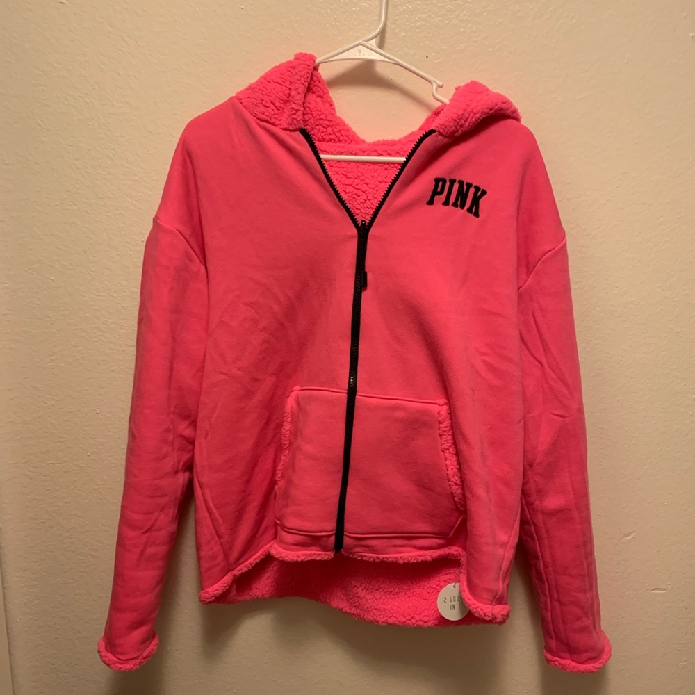 New with tags reversible Sherpa  VS pink zip up